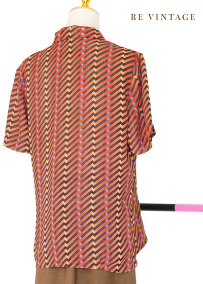 螢光橘幾何圖騰短袖上衣9