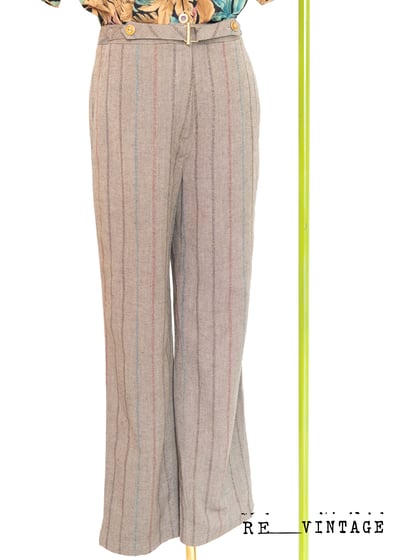 質感非常漂亮の彩色線條直筒褲6