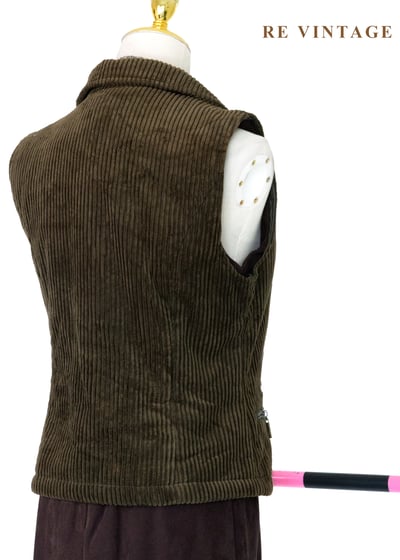 深橄欖綠粗條燈芯絨落葉背心8