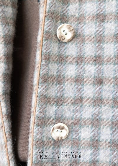 淺棕灰色泰迪熊格子西裝外套11