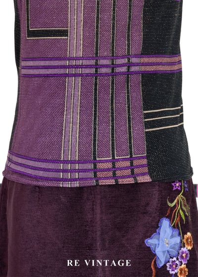 垂墜領口結構線條紫蝶背心5