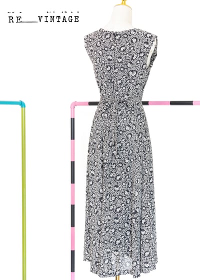 小碎花黑白色氣質長洋裝4