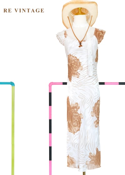 斑馬紋底荒漠玫瑰長洋裝1