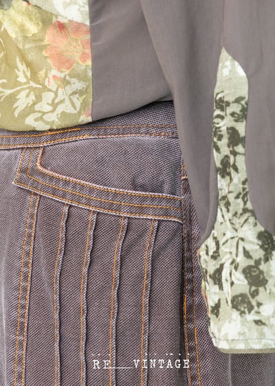 文藝古典圖騰透膚上衣9