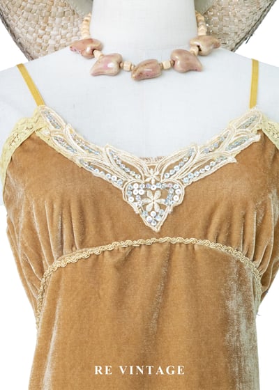 流金夢境 - 浪漫蕾絲花邊絨布小背心3