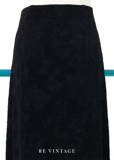 必備單品 - 立體壓花黑色長裙（26-32"）8