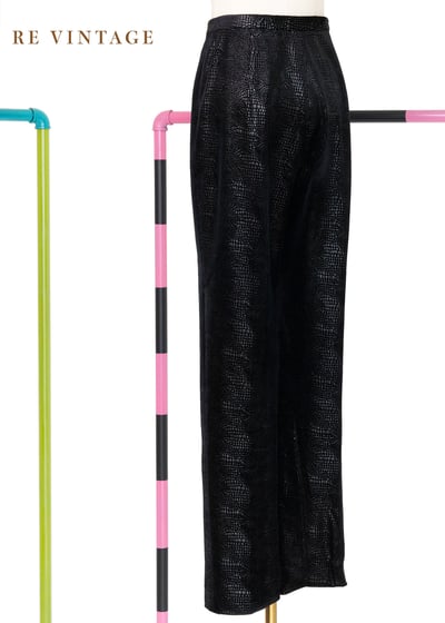 細緻鱷魚壓紋氣場爆棚直筒褲（25"）8