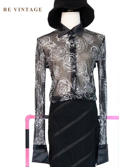 黑霧白玫瑰透膚上衣1