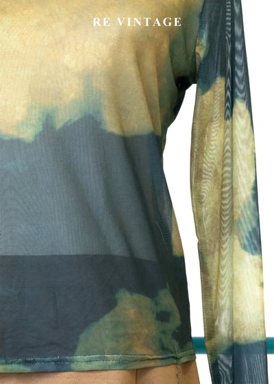 黃綠與藍綠暈染交疊網紗上衣6
