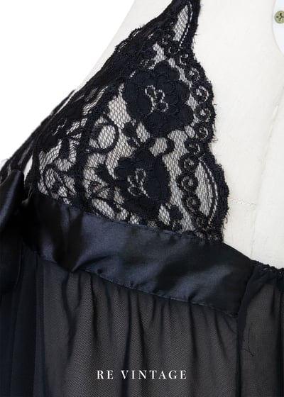 復古浪漫夜宴黑蕾絲細肩帶背心11