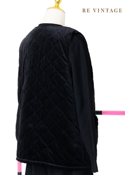 質感單品 - Black Velvet 菱格絨布背心9