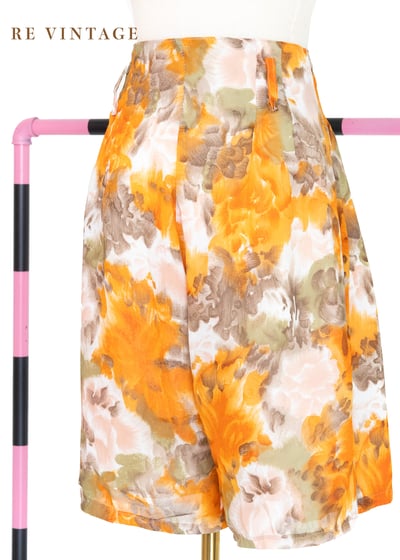 畫家橘紅色小花畫作高腰短褲（25.5")5