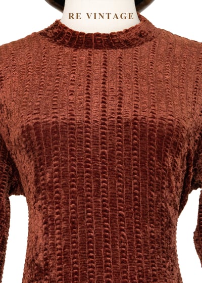 琥珀流光紋理絨布長洋裝3