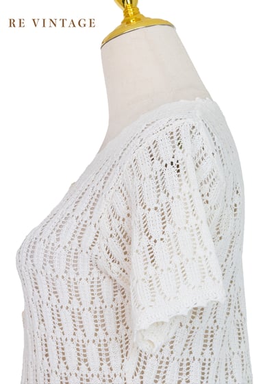 柔白編織紋理短袖上衣10