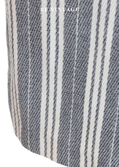 摩登序曲 - 奶油灰粗細條紋排扣直筒裙（25"）10