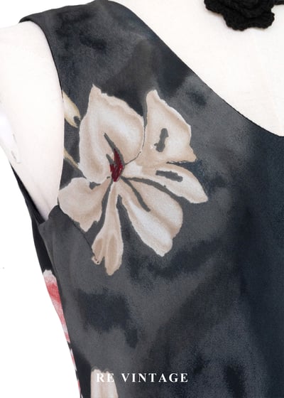 影中花雙色艷麗洋裝5