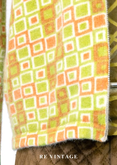 Geometric Spectrum 萊姆綠格紋毛衣外套6