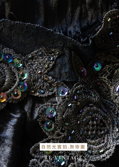 Iridescent 花朵黑色絨布細肩帶背心12