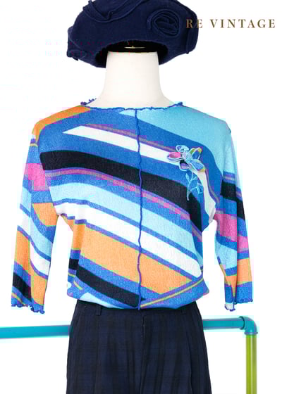 小花朵水藍彩虹薄款針織上衣1