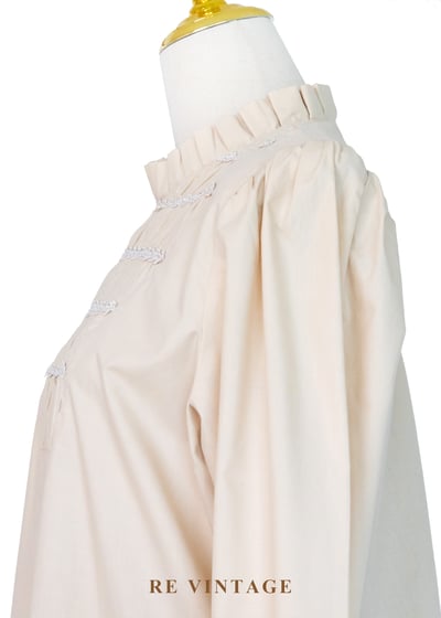 奶油褶影古典少女上衣5