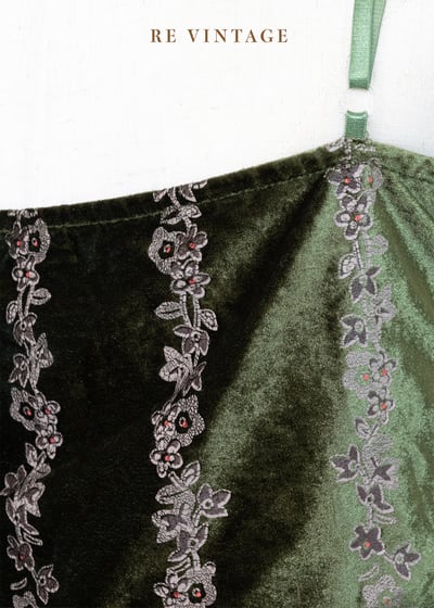 宮廷公主高級綠絨布細肩帶洋裝8