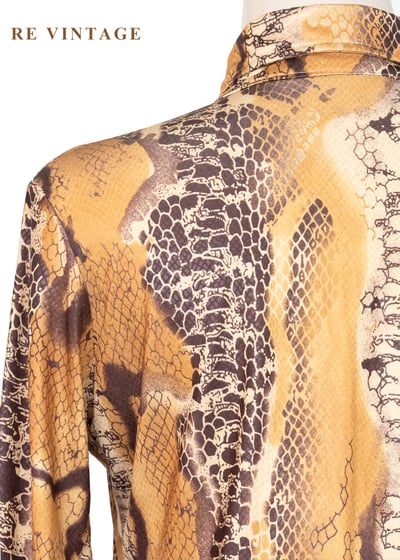 冷豔危險感蟒蛇紋上衣9