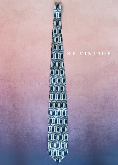 深藍螺旋式的記憶迴圈領帶2