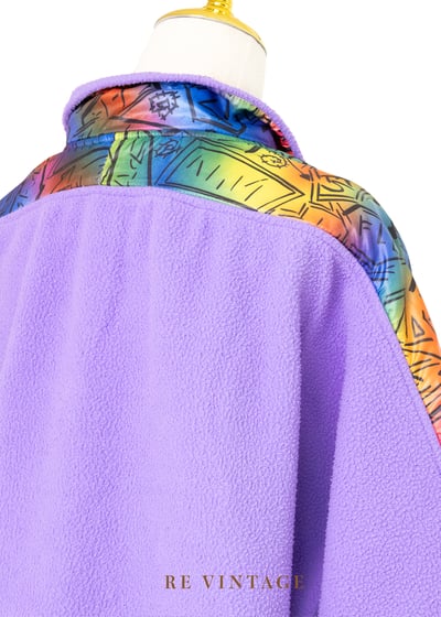 『歐洲寶物』糖果紫拼接搖粒絨帥氣半領運動衫9