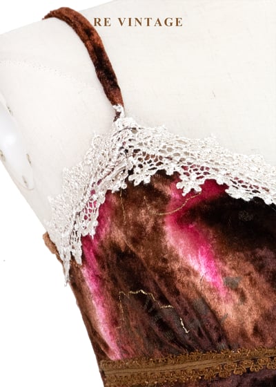 巧克力霓虹蕾絲小花絨布背心7