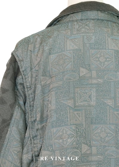 灰綠色霧裡紋路復古夾克外套16