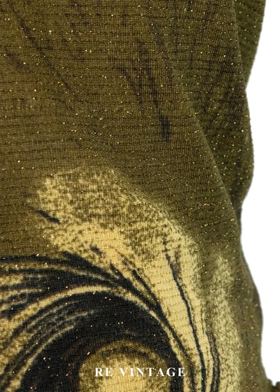 綠金色漩渦繞頸上衣6