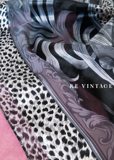 戲劇弧線夜行獸紋絲巾6