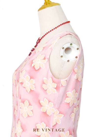 粉紅花瓣柔光擁抱長洋裝10