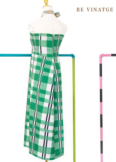 草地綠格紋平口長洋裝6