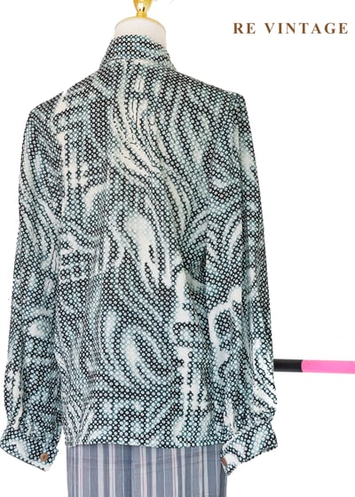 墨葉瀰漫點紋襯衫10