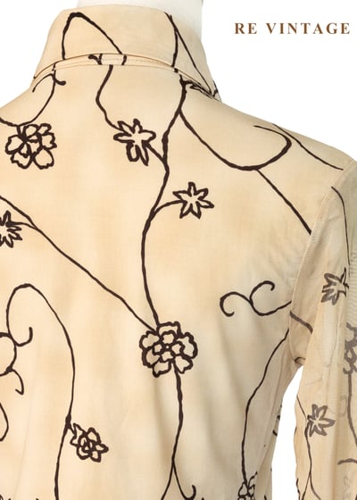 奶油霧光花筆觸上衣11