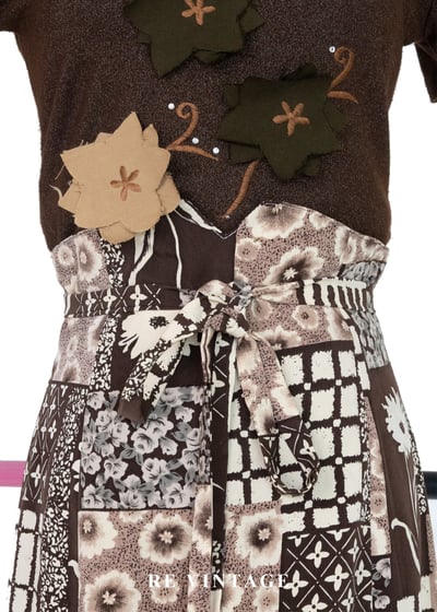 暖棕花帖短袖上衣9