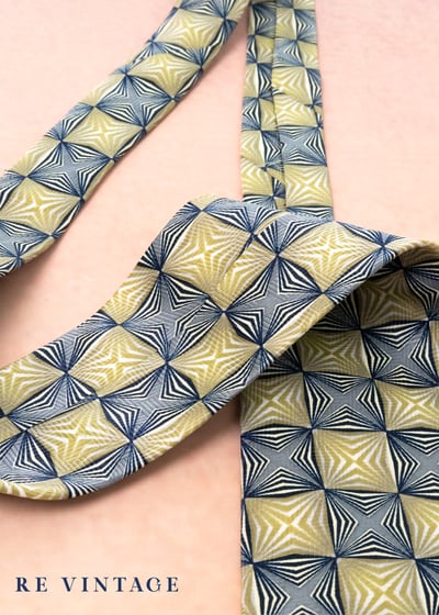 迷幻光線井格領帶2