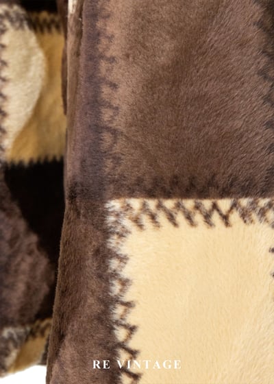 焦糖奶霜格紋絨布外套6