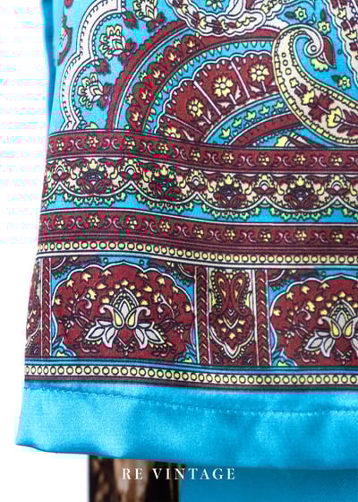 孔雀藍の夜東方名伶長版上衣10