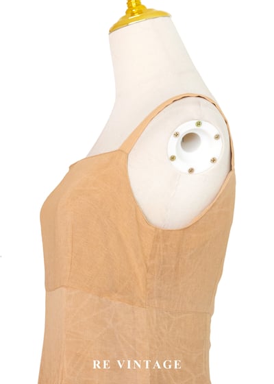 咖啡漸影花香韻味長洋裝11