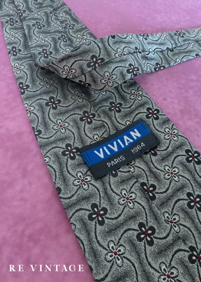 銀灰古典雕花領帶4