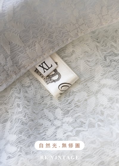 柔軟奶白少女緹花襯衫12