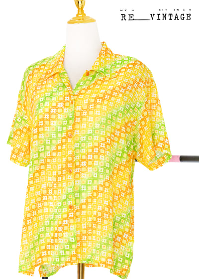 三色斜紋小花夏日短袖襯衫2