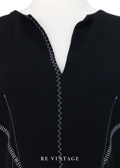 黑底白線結構感貼身洋裝6