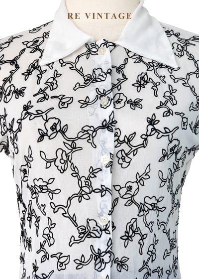 二次元黑白花卉線稿上衣3