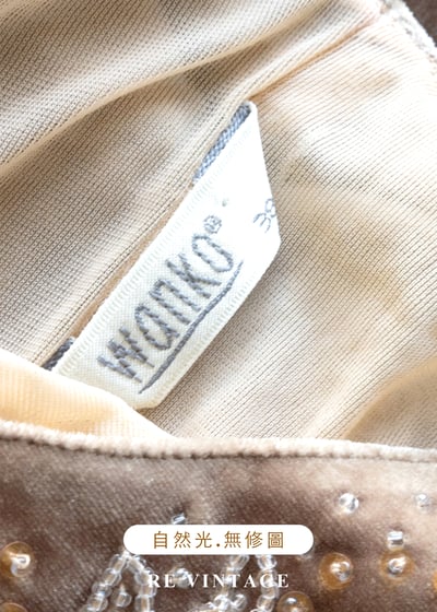 閃爍焦糖絲光珠珠刺繡絨布洋裝13