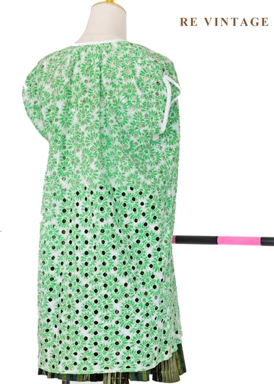 清新俏皮蕾絲花紋寬版上衣/迷你洋裝9