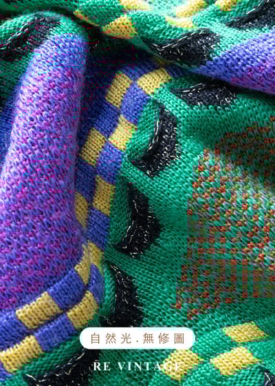 霓虹雜訊裡的幾何波浪針織毛衣15