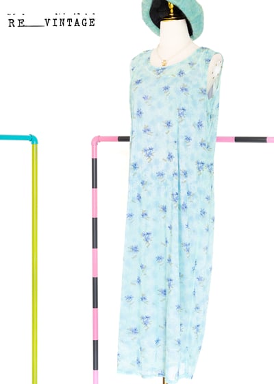 薄荷綠藍色小花寬版長洋裝1